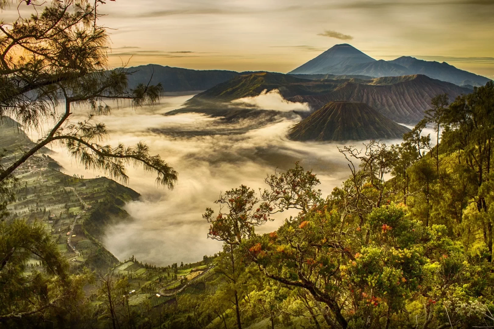 What islands can you visit in Indonesia? The King of the Islands, Indonesia is more than just Bali