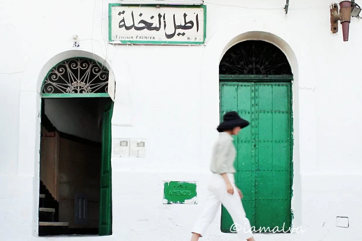 Morocco Travel Outfit Guide: Ditch the Tourist Pics and Become an Insta Star