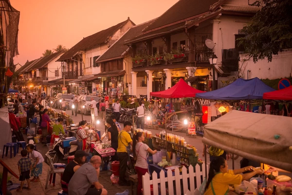 Southeast Asia's Healing Treasure Destination - Luang Prabang, Laos Luang Prabang Eat, Drink, Play, and Stay Super Comprehensive Strategy