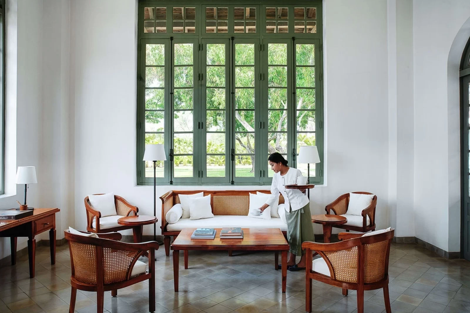 Southeast Asia's Healing Treasure Destination - Luang Prabang, Laos Luang Prabang Eat, Drink, Play, and Stay Super Comprehensive Strategy