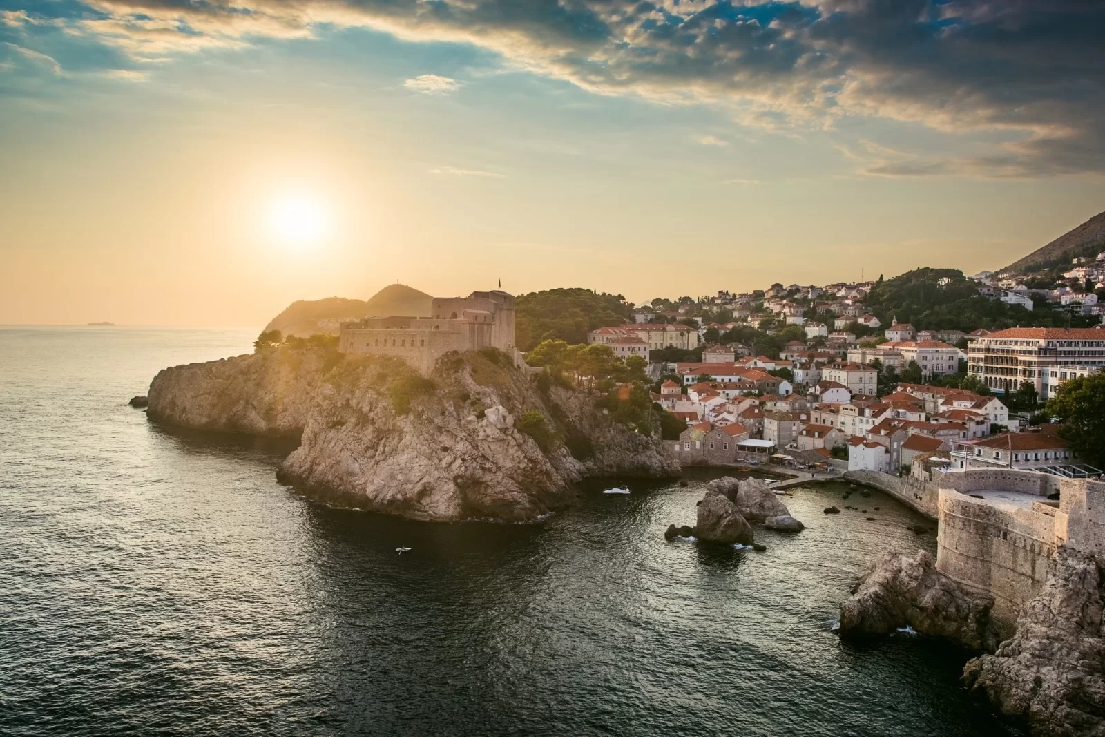 A Complete Guide to Croatia: Listen to a Croatian Rhapsody on the Azure Adriatic Coast