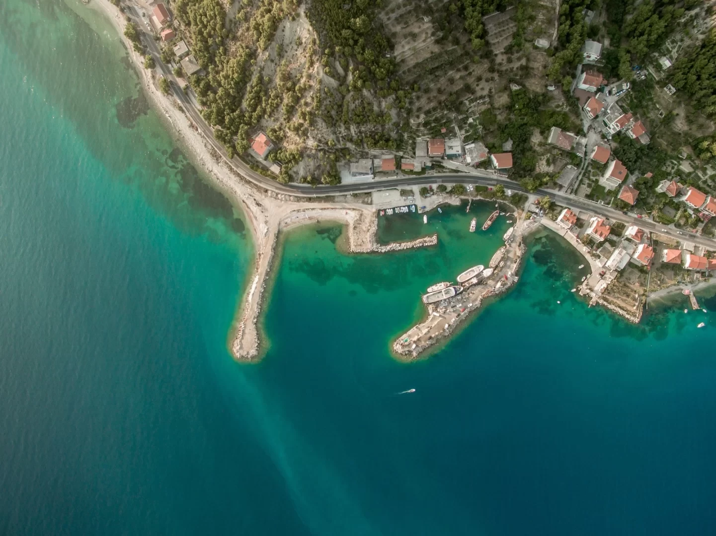 A Complete Guide to Croatia: Listen to a Croatian Rhapsody on the Azure Adriatic Coast