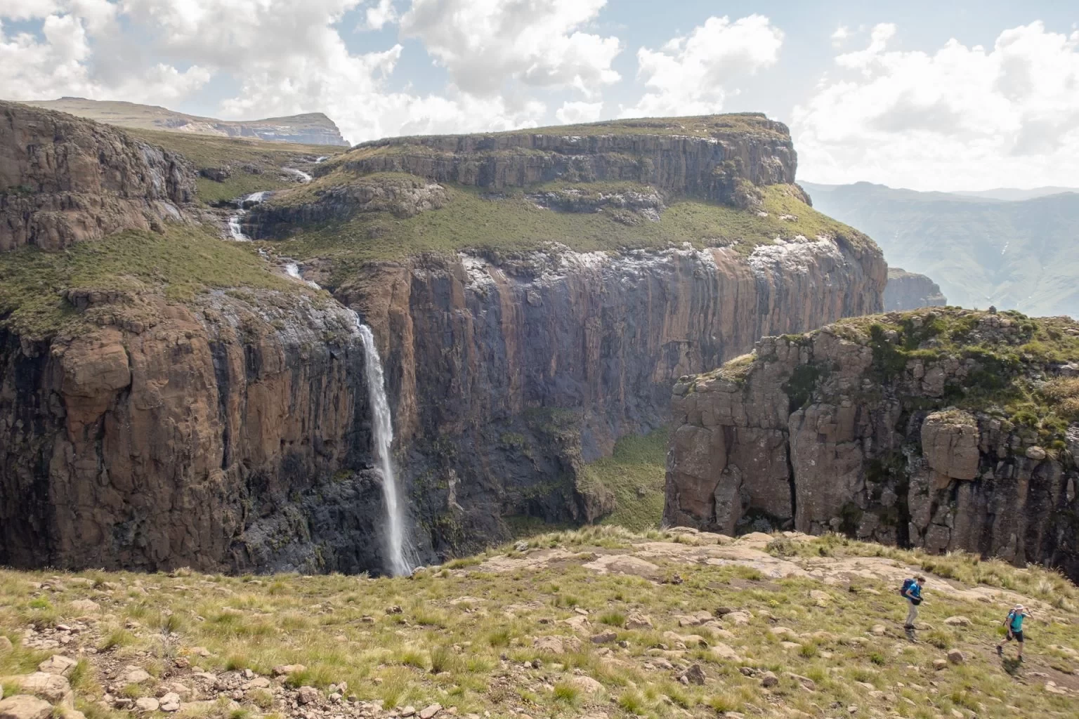 Top 10 Classic Hiking Trails in the Middle East and Africa, Explore the Stories Behind the Legendary Trails!