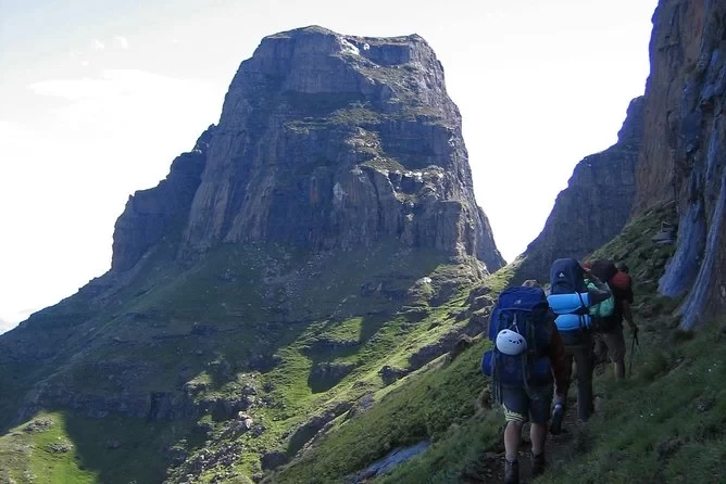 Top 10 Classic Hiking Trails in the Middle East and Africa, Explore the Stories Behind the Legendary Trails!