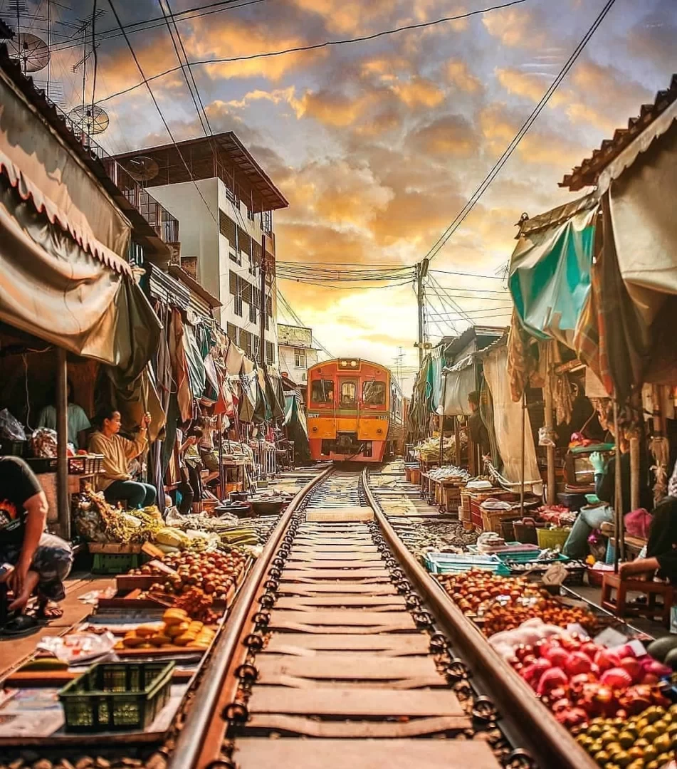 The Sparkling Pearl of Traditional Thai Culture: A Complete Guide to Experiencing Floating Markets around Bangkok