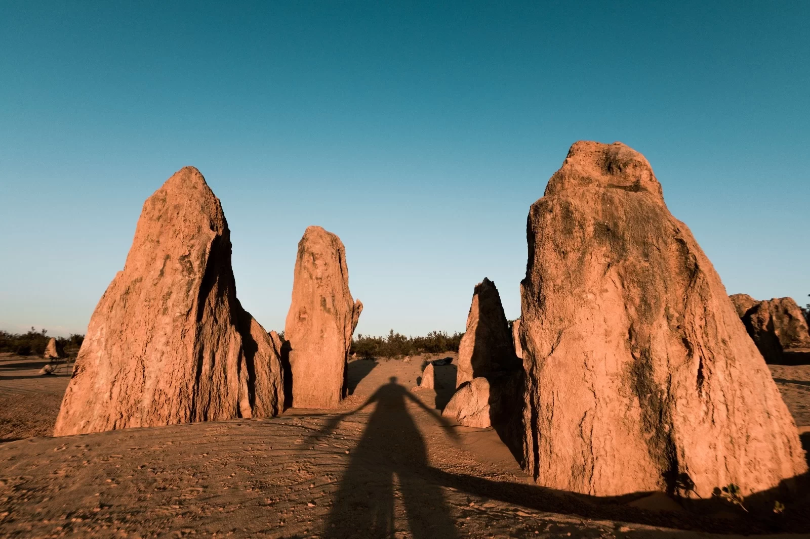 Travel with aliens, discover the most alien-like landforms on Earth