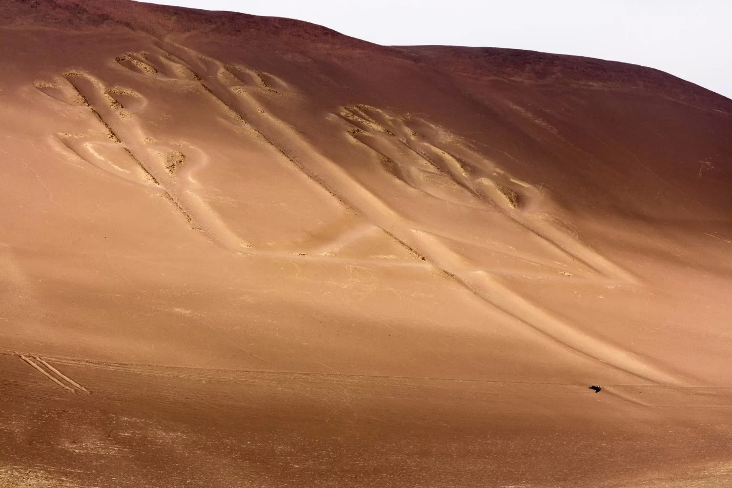 Travel with aliens, discover the most alien-like landforms on Earth