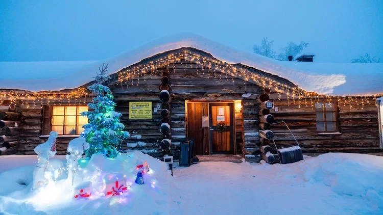 A Finnish Winter Wonderland, a Nordic Cold Fairyland!