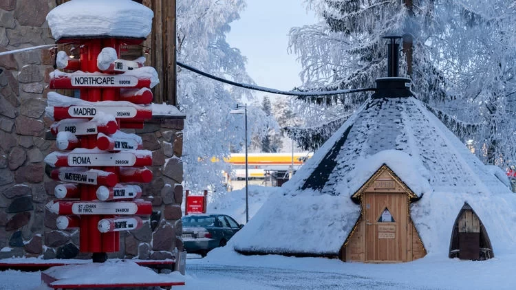 A Finnish Winter Wonderland, a Nordic Cold Fairyland!