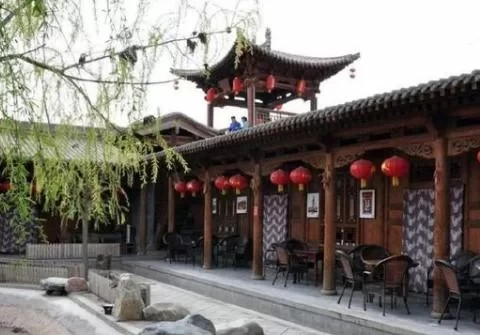 Lanzhou Travel Guide: Must-Visit Attractions 