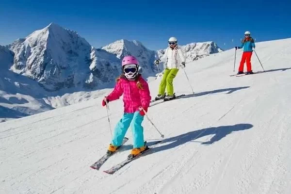 Where to Go Skiing Around Nanjing: These Ski Resorts Are Cheap and Fun 