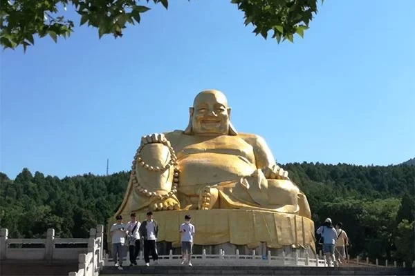 Where is Thousand Buddha Mountain, which city?