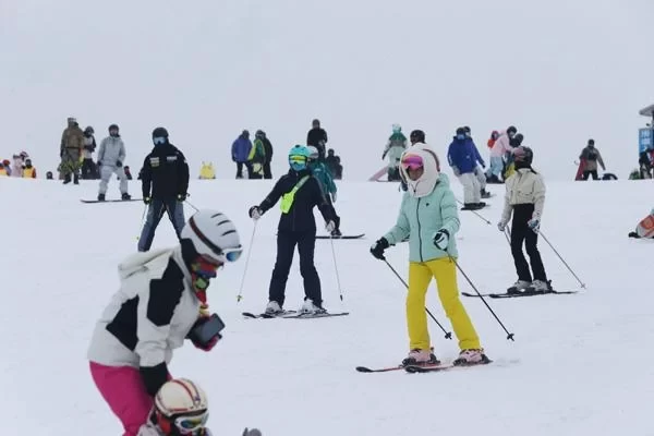 Ski Resorts in Beijing with Opening Dates 