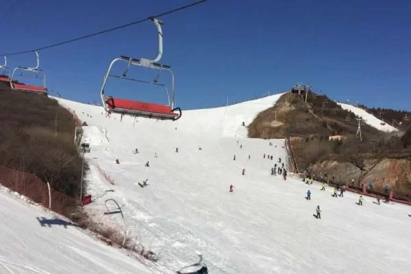 What ski resorts are there in Beijing? Which ones are the most fun?