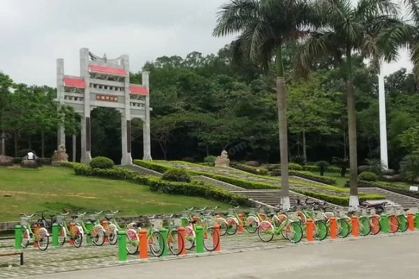 What are some good cycling routes in Zhongshan