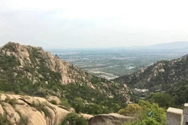 One-Day Hiking Trip Around Beijing