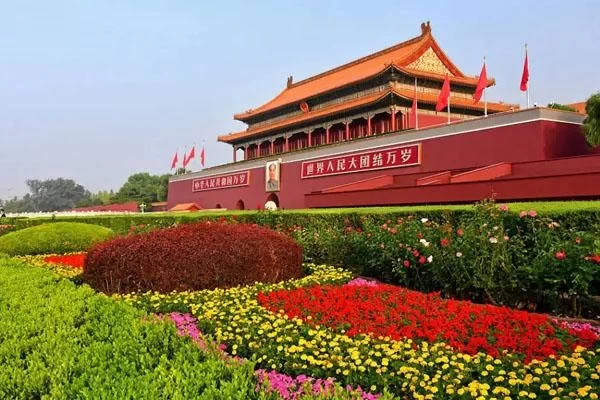 Where to Enter Tiananmen Square to Watch the Flag Raising Ceremony 