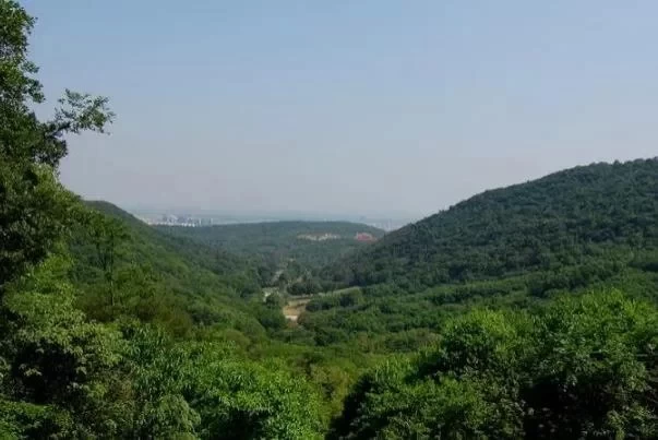 Where to go hiking in Nanjing 