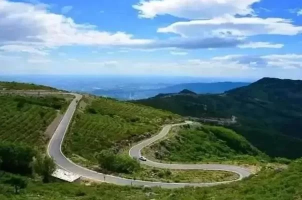 Recommended Most Beautiful Mountain Roads for Self-driving Trips in the Suburbs of Beijing 