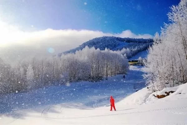 When does Beijing West Mountain Ski Resort open? Play Guide 