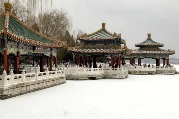 Where to take beautiful snow photos in Beijing 