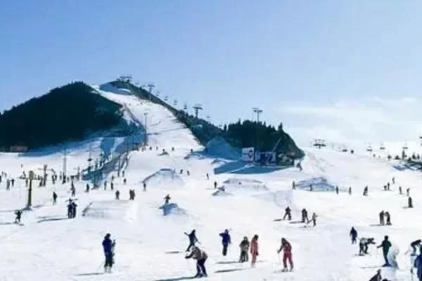 How much is the ticket price for Jiulong Mountain Ski Resort? 