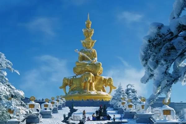 Emei Mountain Travel Guide in Winter: Is it Fun to Visit in Winter?