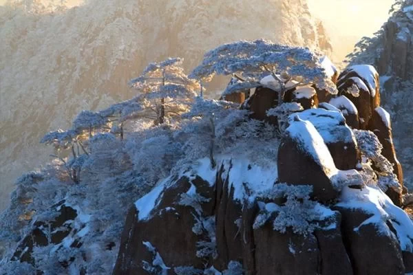 Is Huangshan Mountain Fun in Winter? Winter Travel Precautions for Huangshan 