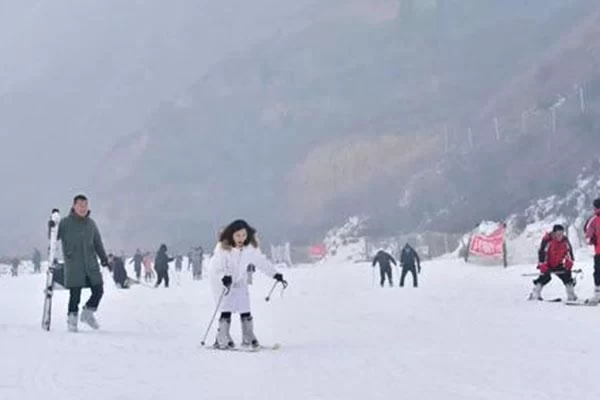 How is Wulaofeng International Ski Resort? How much does Wulaofeng International Ski Resort cost? 