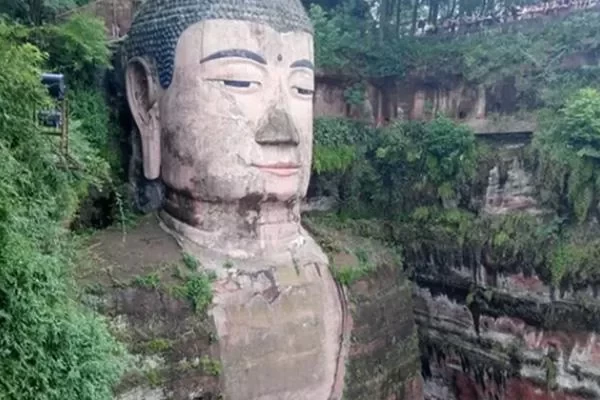 Leshan Giant Buddha One-Day Self-Driving Tour Guide 