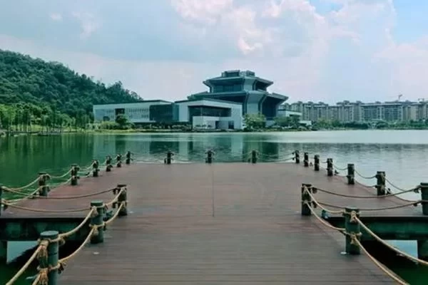 Is Tingyin Lake Park in Nanhai, Foshan Fun? How Much Is the Ticket Price? 