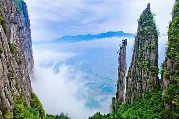 Where is the shortest mountain in the world? It’s our Jing Mountain in China