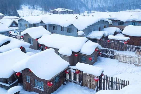 Has it snowed in China's Snow Town? Is there snow in Snow Town in November? 