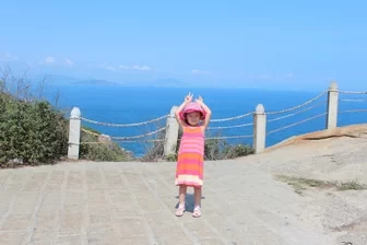 Must-Have Items and Attractions for a Family Trip to Sanya 