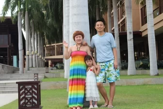 Must-Have Items and Attractions for a Family Trip to Sanya 