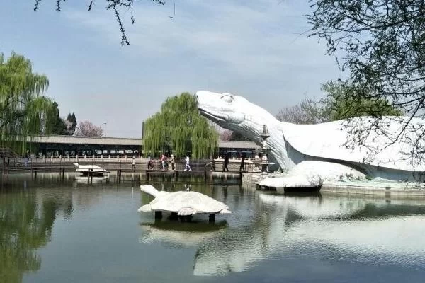 Is Oriental Giant Turtle Garden Still Open and What Are Its Opening Hours?