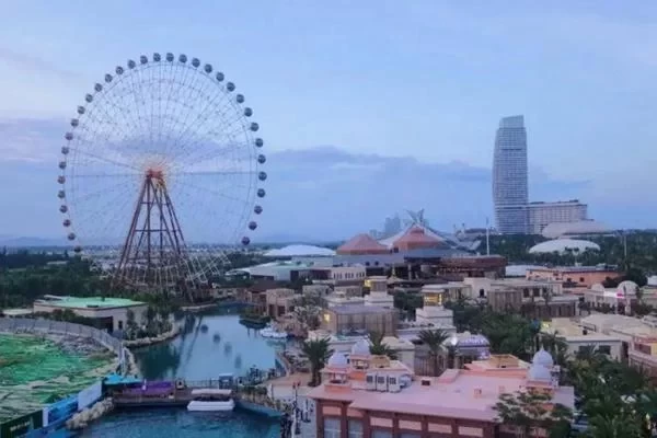 Is Sanya Sea World Night City Fun? Worth Visiting? 