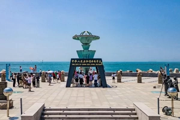 What to do in Qingdao's May Fourth Square 