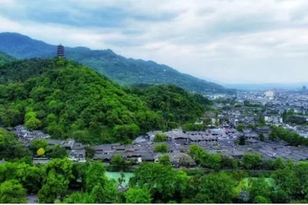 Where to Have Fun Near Dujiangyan in Spring: These Free Spring Outing Spots Are Worth Checking In 