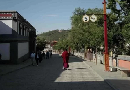 Where is Qinghai and what are some fun places to visit? 