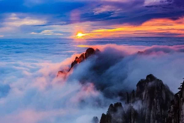 Recommended Spring Travel Routes to Mount Huangshan Travel Guide