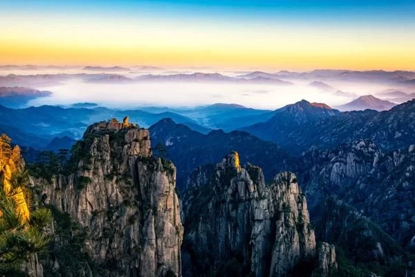 Recommended Spring Travel Routes to Mount Huangshan Travel Guide 