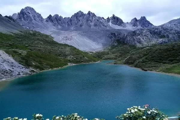 Abujizuo Hiking Guide: Best Time to Hike Abujizuo