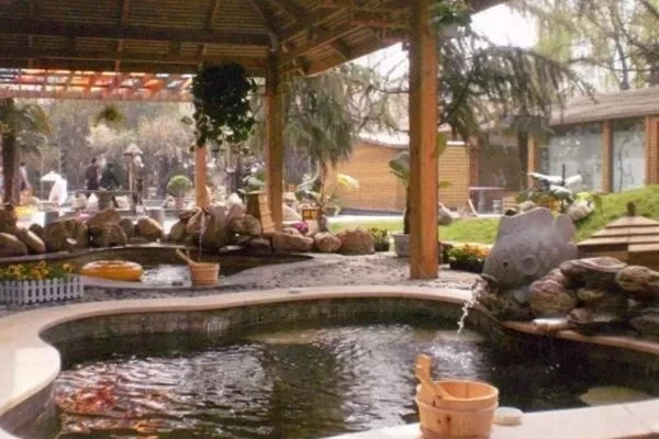 How to get to and contact Dongda Nanshan Hot Spring Resort in Xi’an