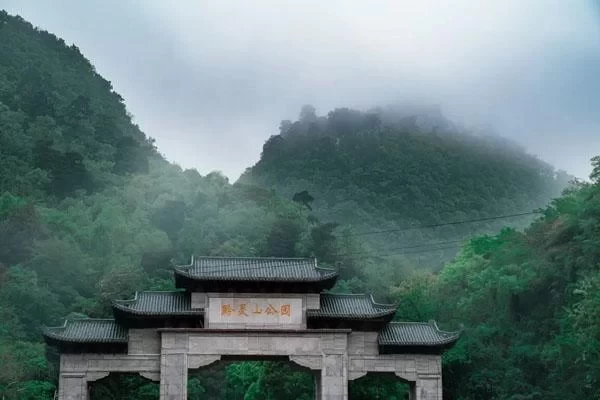 Where to Go Hiking in Guiyang: Recommended Hiking Spots