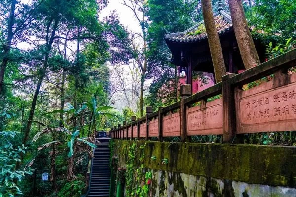 Where to Go Hiking in Guiyang: Recommended Hiking Spots 