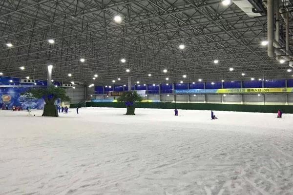 Where is the Three Bears Ski Resort in Changsha?  Opening Hours and Ticket Prices 