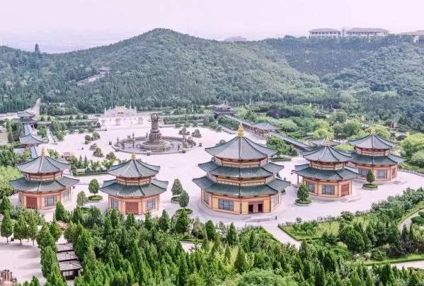 Nanshan Giant Buddha in Longkou One-Day Tour Guide 