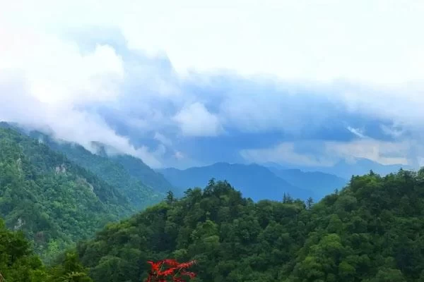 Places Suitable for Hiking near Changsha 