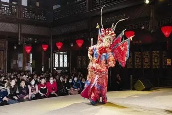 What are the intangible cultural heritage attractions in Suzhou? _ Recommended travel routes